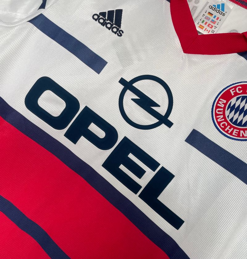Bayern Munich 1999-2000 Retro Away Short Sleeve Jersey Personalized Rare Collector Elber Effenberg Kahn