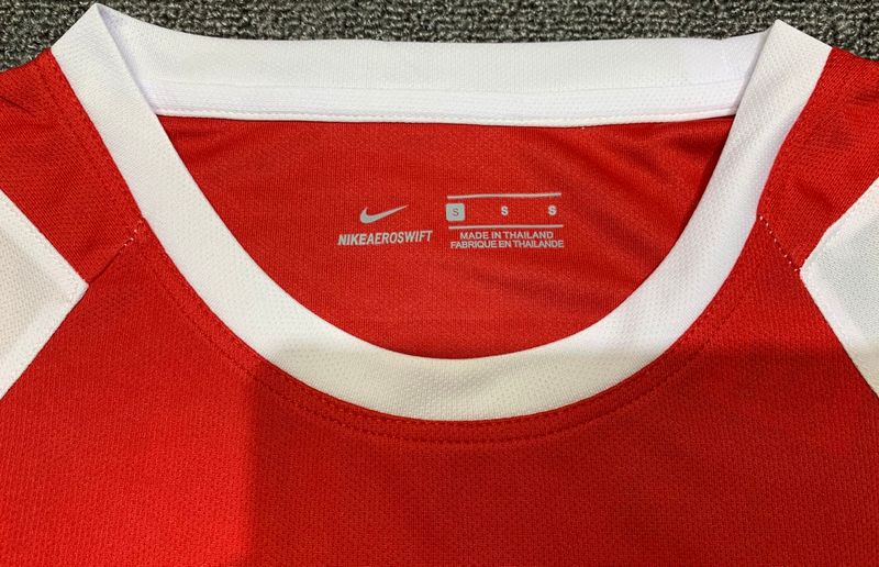 Arsenal FC 2002-2003 Retro Home Jersey | Custom Name & Number Men's Soccer Shirt - Long Sleeve O2 Edition with Optional UCL or Premier League Patches