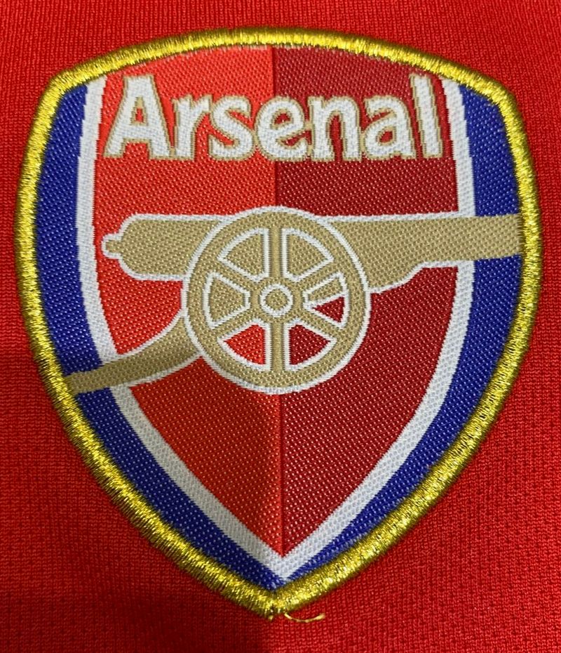 Arsenal FC 2002-2003 Retro Home Jersey | Custom Name & Number Men's Soccer Shirt - Long Sleeve O2 Edition with Optional UCL or Premier League Patches