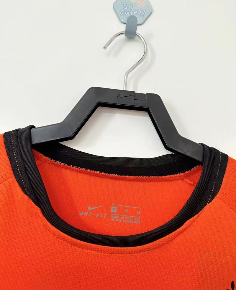 Netherlands 2002 Home Retro Jersey – Davids #8