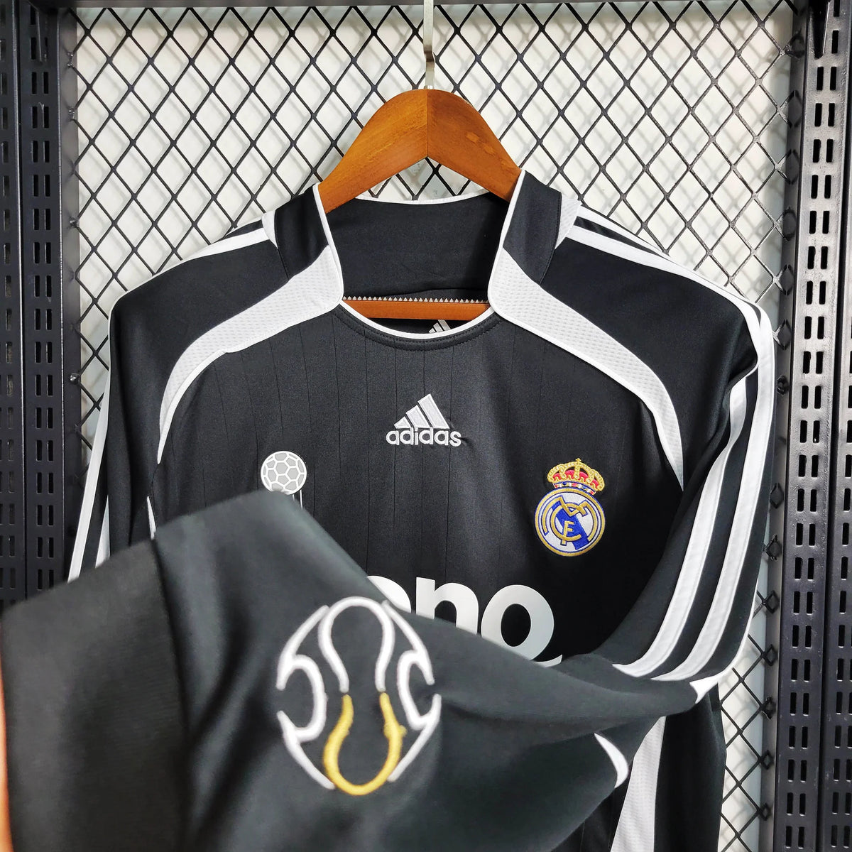 2006/07 Real Madrid Retro Away Black Long Sleeve Jersey UCL Patch Personalized