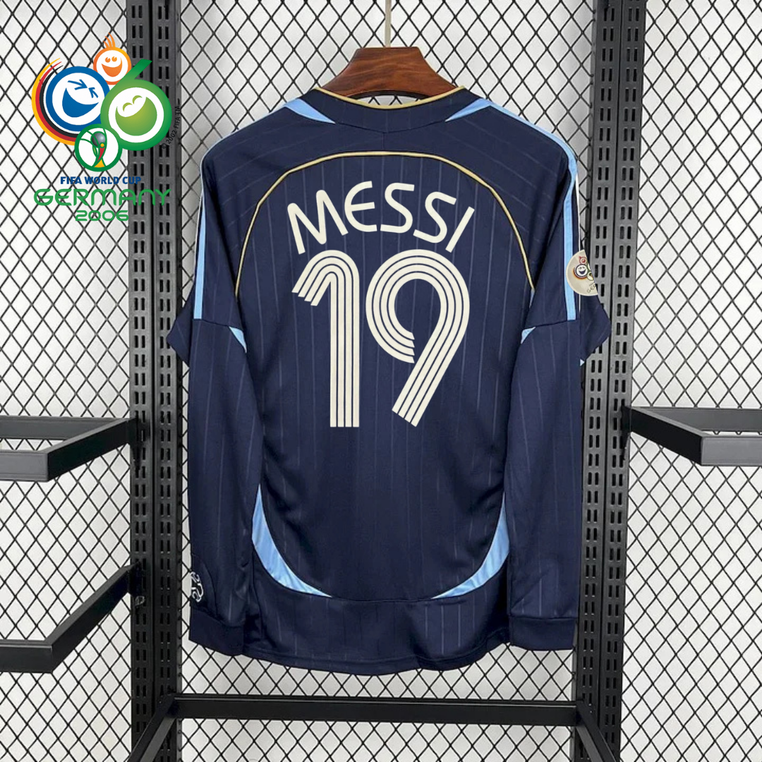 Argentina 2006 World Cup Home Retro Long Sleeve Jersey #19 Young Messi Personalized S-2XL