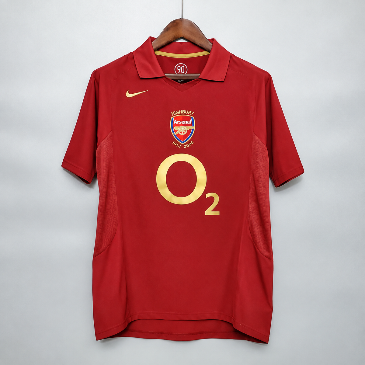Arsenal FC 2005-2006 Retro Home Jersey | Custom Name & Number Men's Soccer Shirt - Short Sleeve "Highbury Farewell" Edition with Optional UCL or Premier League Patches