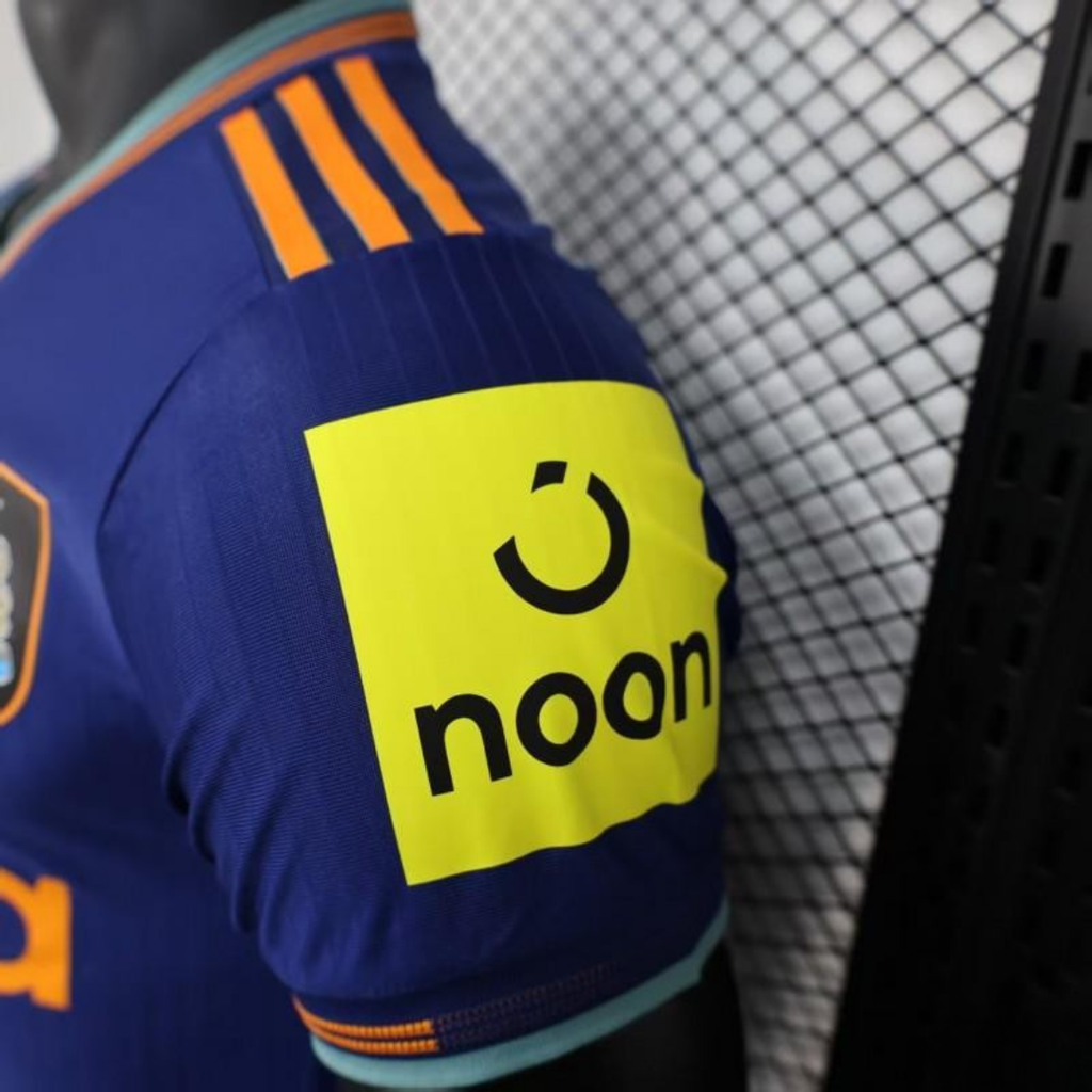 Newcastle United 2025–2026 Third Player Jersey