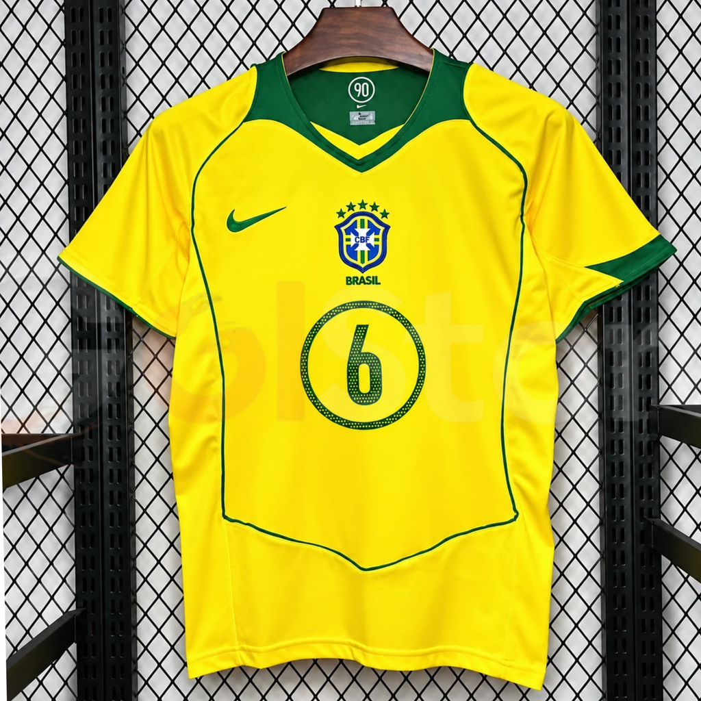 Brazil 2004 Retro Home Jersey – R. Carlos #6