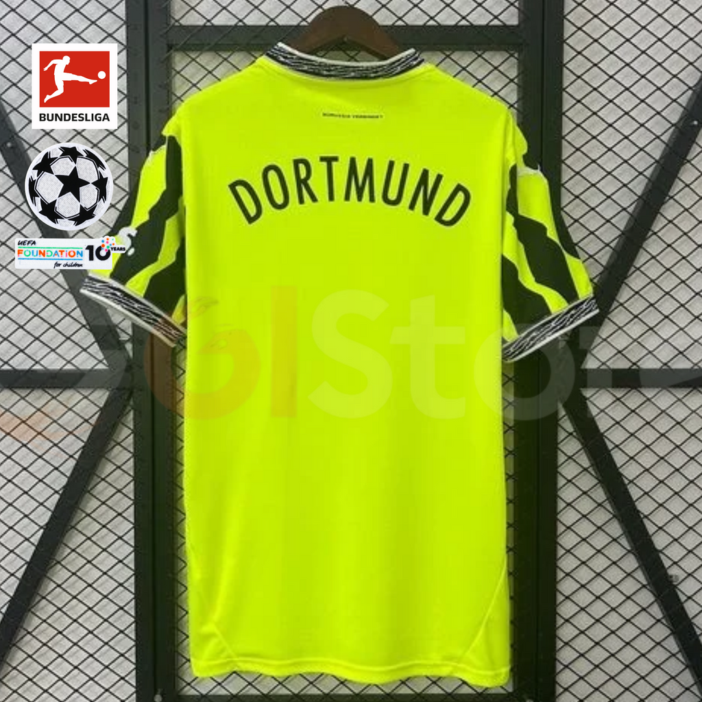 Borussia Dortmund 2025-2026 Green Away Jersey