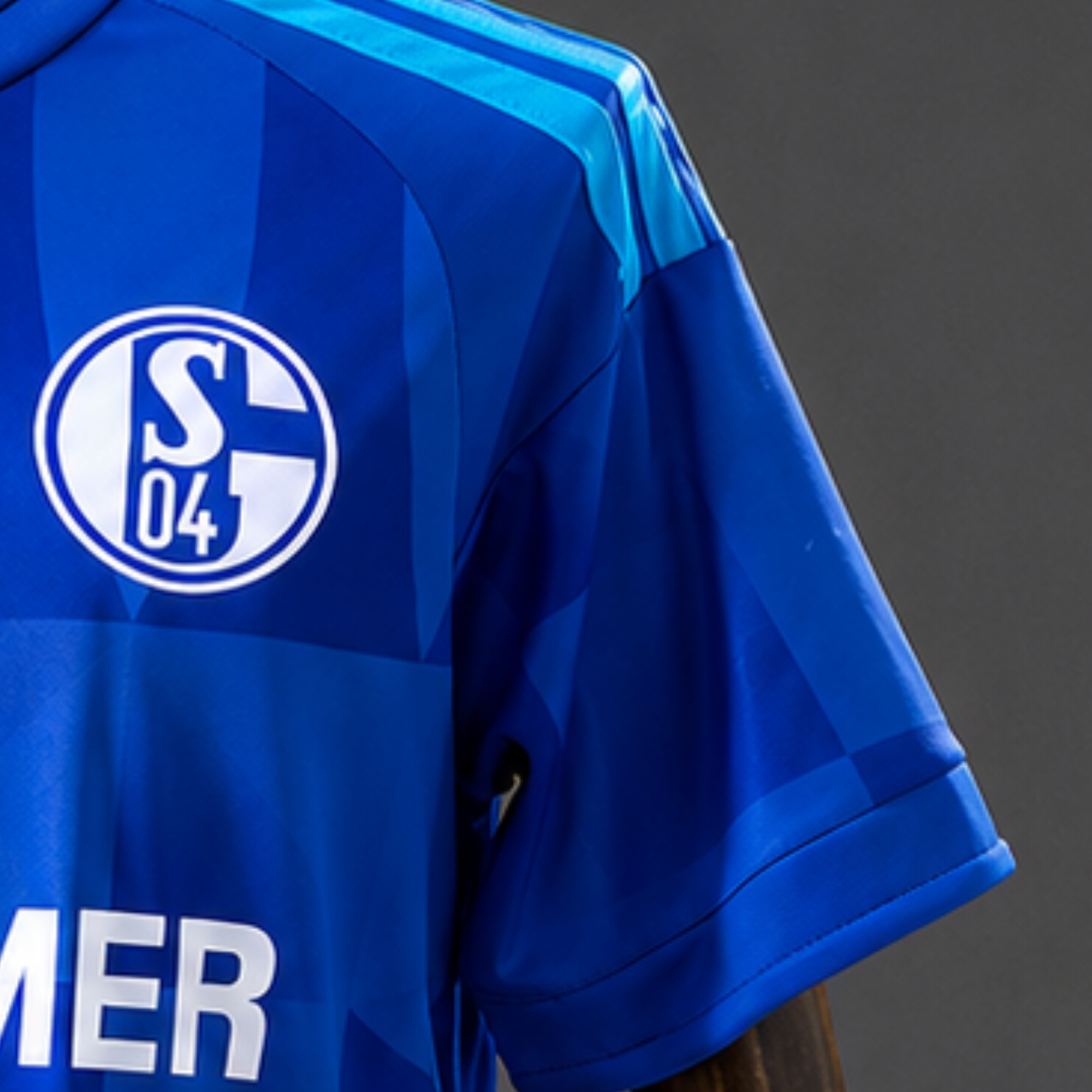 Maillot de Foot Domicile Schalke 04 26/27 – Maillot Unisexe Style Fan S–3XL