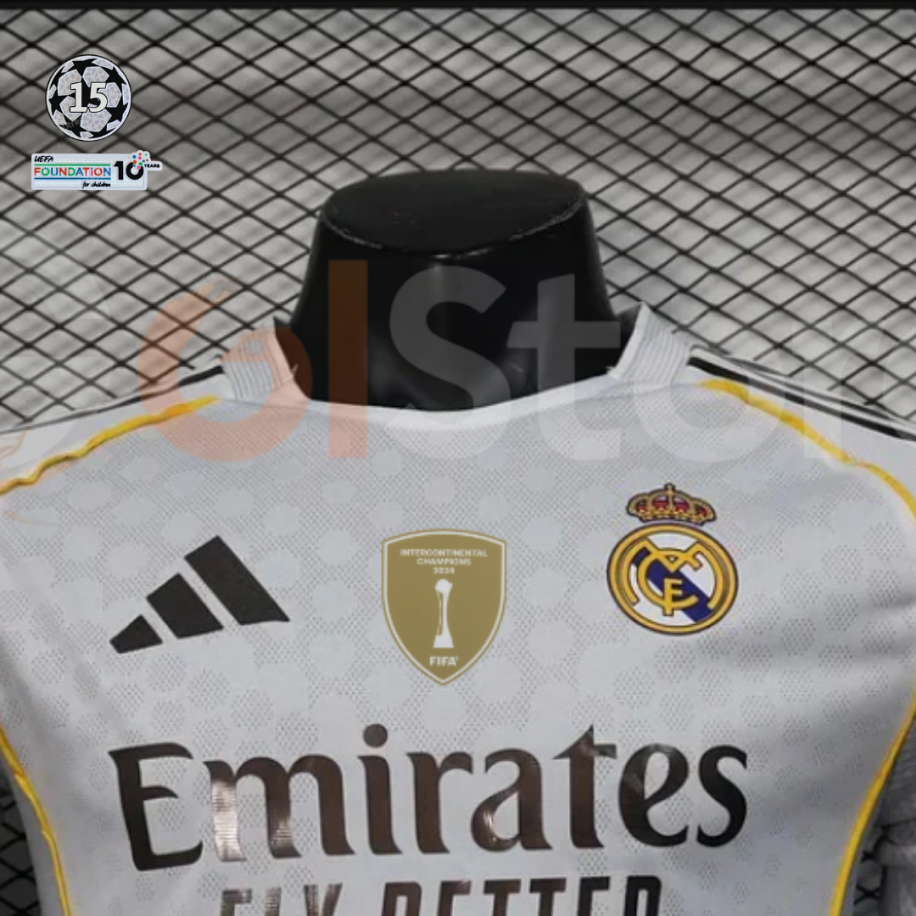 Real Madrid 2025/26 Home Long Sleeve Jersey #7 Viní Jr. – Professional Edition Custom Football Shirt S–2XL