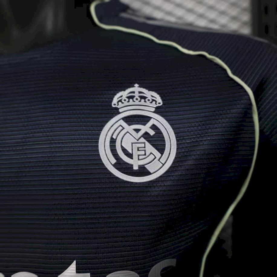 2025/26 Real Madrid Player Version Third Long Sleeve Jersey #15 Arda Guler UCL Personalized