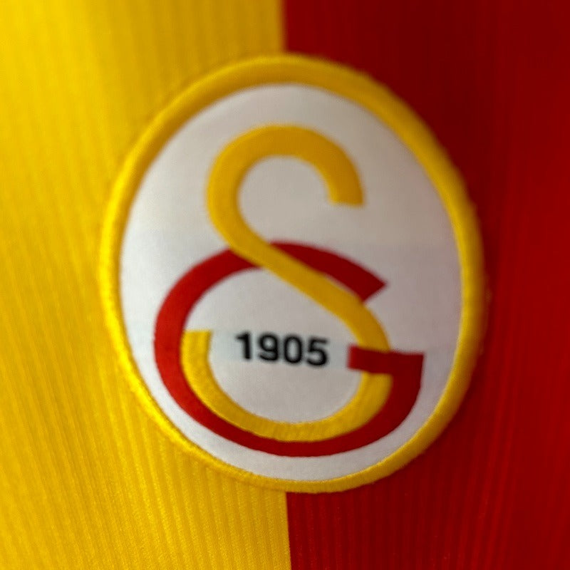 Galatasaray 1999-2000 Retro Home Short Sleeve Jersey Personalized