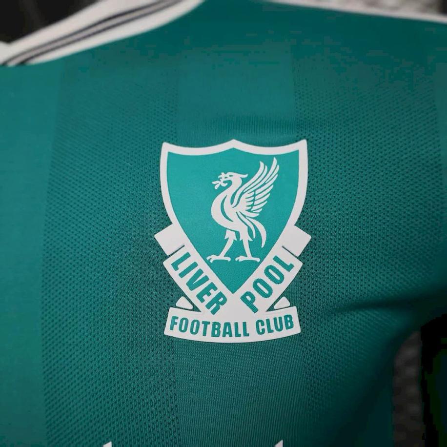 2025-2026 Liverpool Player Version Green Third Long Sleeve Jersey Personalized UCL Patch