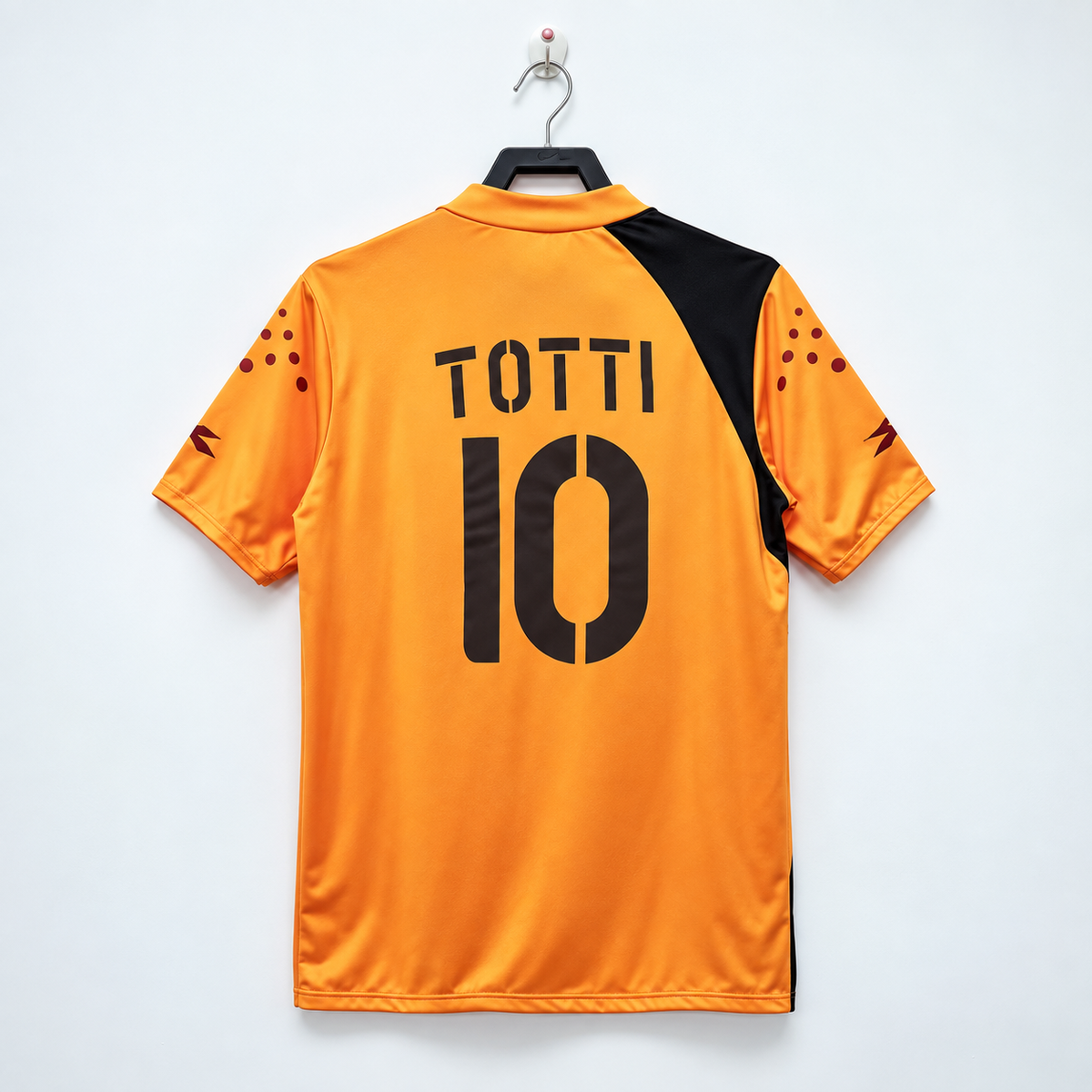 Retro AS Roma 2005-06 Home Jersey #10 Totti