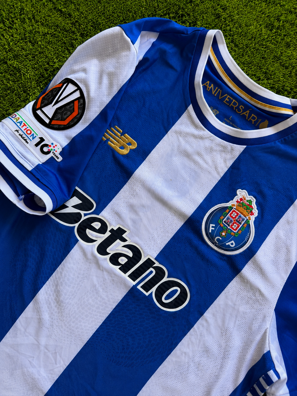 Maillot de football T. Silva signé style Porto 25/26 – Souvenir de collection Thiago Silva pour les fans