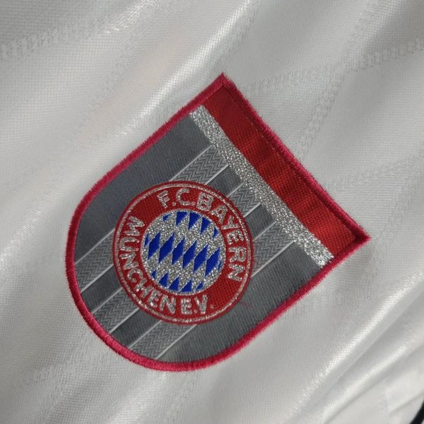 Bayern Munich 1997-1998 Retro Away Short Sleeve Jersey Personalized Rare Collector Elber Scholl Kahn