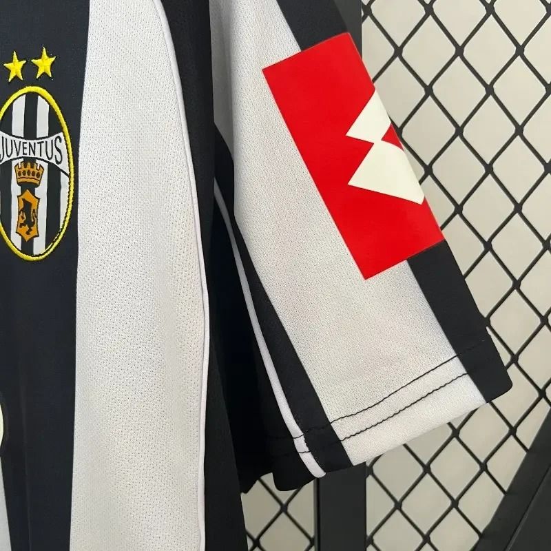 Juventus 2002-2003 Retro Home Short Sleeve Jersey #11 Nedved Personalized Rare UCL Final