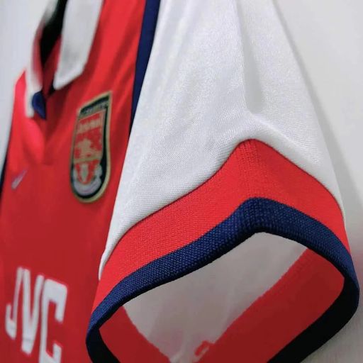 Arsenal FC 2003-2004 Retro Home Jersey | Ashley Cole #3 Men's Soccer Shirt - Short Sleeve "The Invincibles" Edition with Premier League Patches
