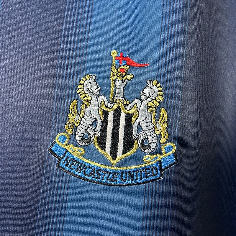 Newcastle 2005-06 Away Retro Jersey