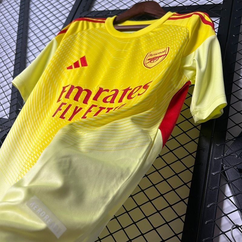 Arsenal FC 2025-2026 Goalkeeper Jersey | Custom Name & Number Men's Fan Shirt - Short Sleeve Tiro Edition with Optional UCL or Premier League Patches