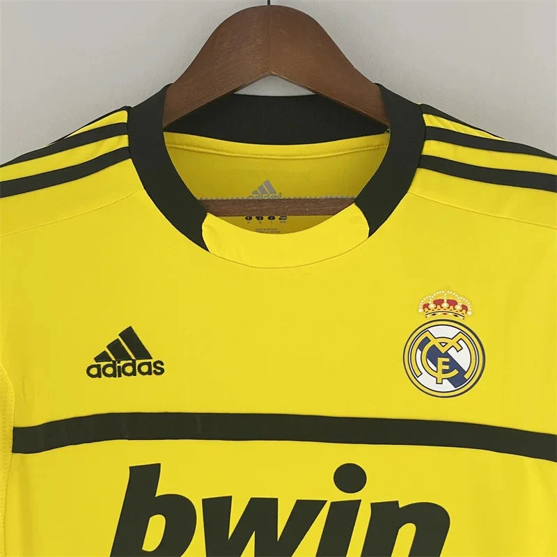 2011/12 Real Madrid Retro Goalkeeper Yellow Jersey La Liga Patch