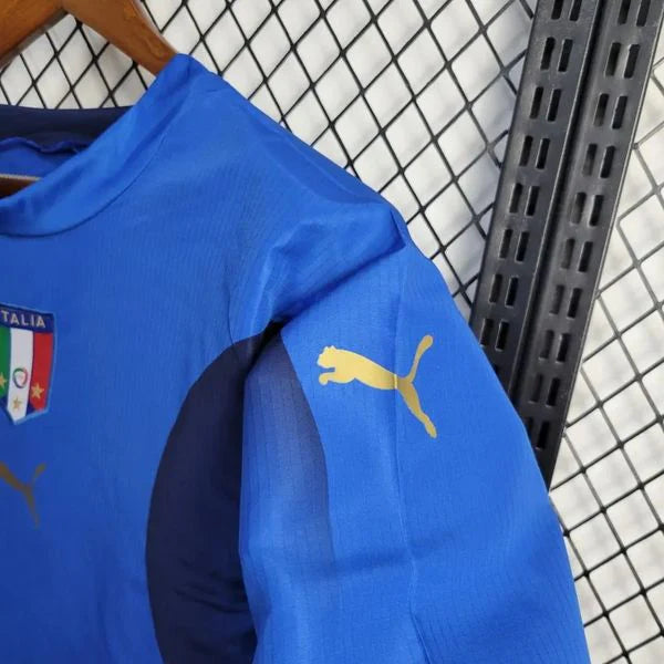 Italy 2006 Retro Home Jersey – Totti #10