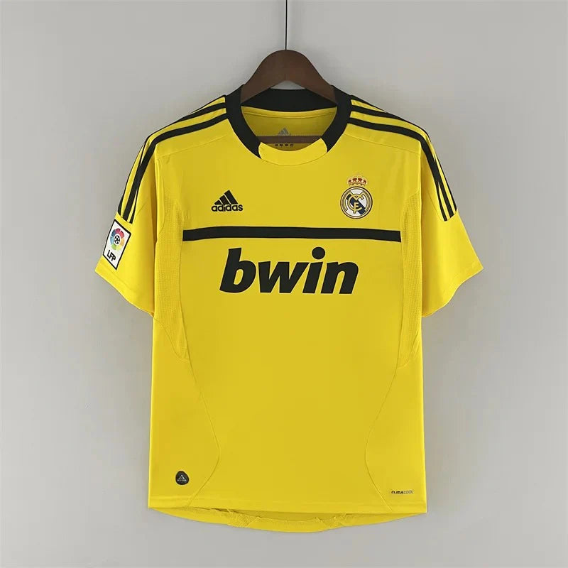2011/12 Real Madrid Retro Goalkeeper Yellow Jersey La Liga Patch