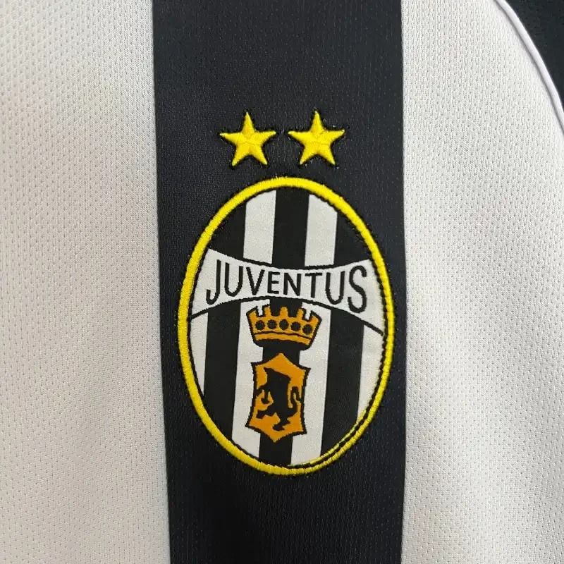 Juventus 2002-2003 Retro Home Short Sleeve Jersey #11 Nedved Personalized Rare UCL Final