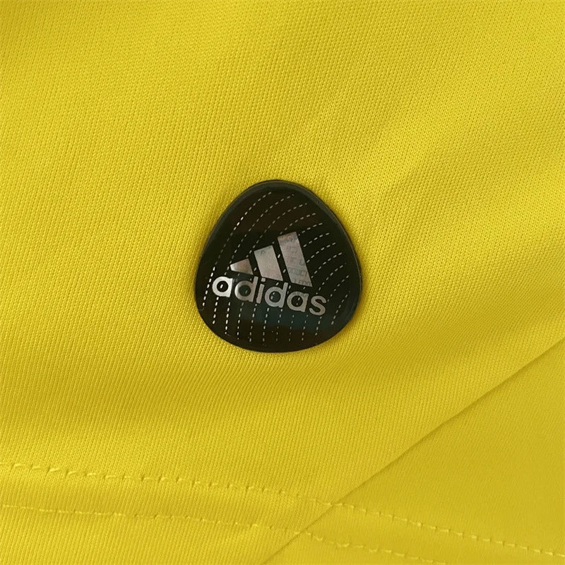 2011/12 Real Madrid Retro Goalkeeper Yellow Jersey La Liga Patch