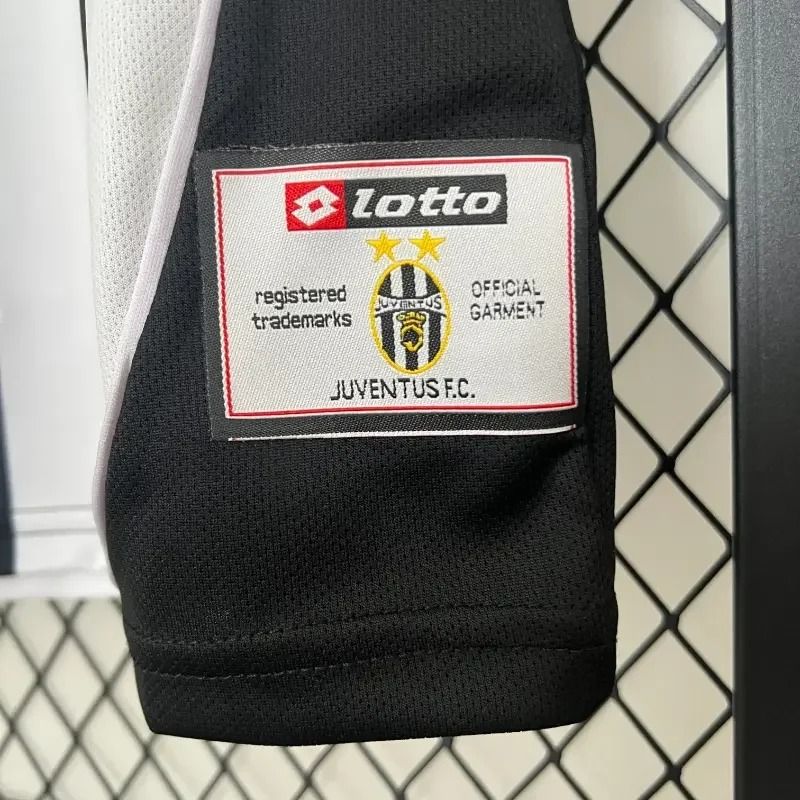 Juventus 2002-2003 Retro Home Short Sleeve Jersey #11 Nedved Personalized Rare UCL Final