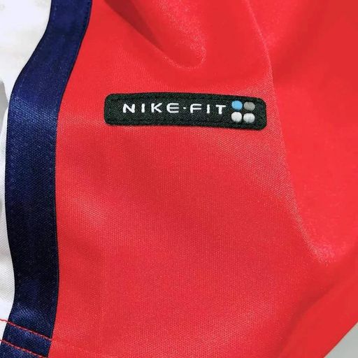 Arsenal FC 2003-2004 Retro Home Jersey | Ashley Cole #3 Men's Soccer Shirt - Short Sleeve "The Invincibles" Edition with Premier League Patches