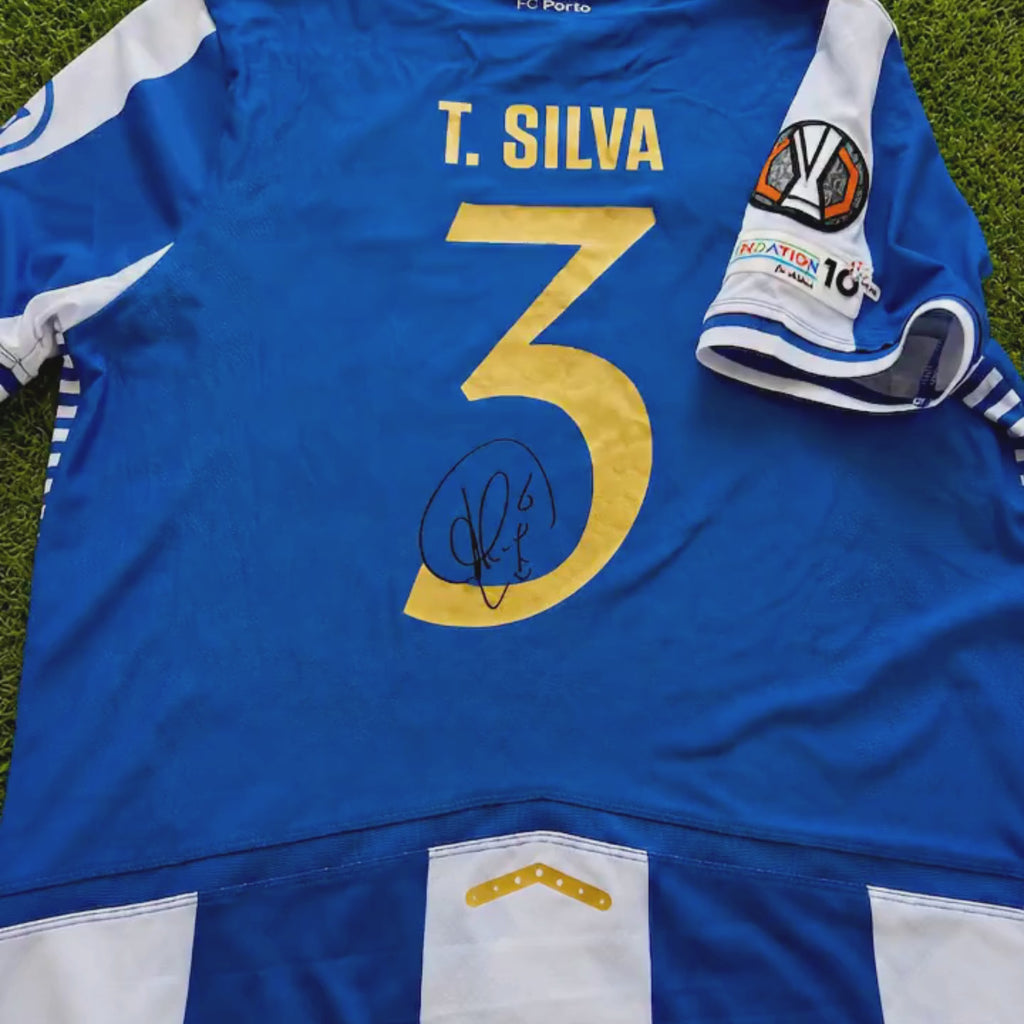 Maillot de football T. Silva signé style Porto 25/26 – Souvenir de collection Thiago Silva pour les fans