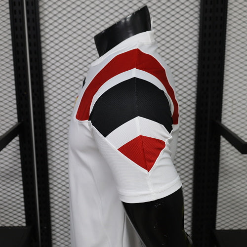 Manchester United 2026–2027 Pre-Match Pro Jersey