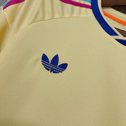 Maillot de football Curaçao Extérieur 2026 Commémoratif : T-shirt de football à collectionner, T-shirt unisexe avec impression personnalisée nom et numéro - Manches courtes